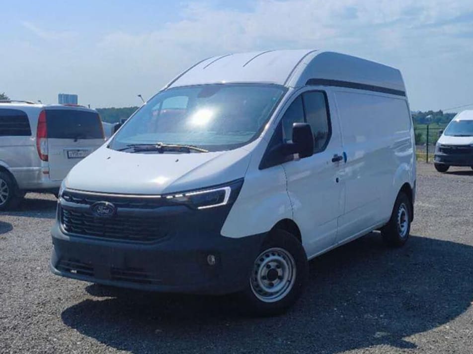 /images/pages/catalog/Ford Transit Custom/Ford_Transit_Custom_4.jpg